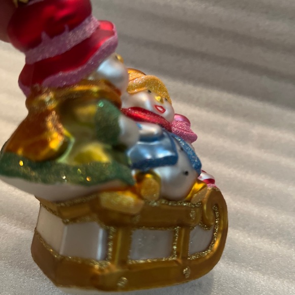 4 Snowmen In A Sleigh Glass Christmas/Holiday Ornament - Picture 9 of 9